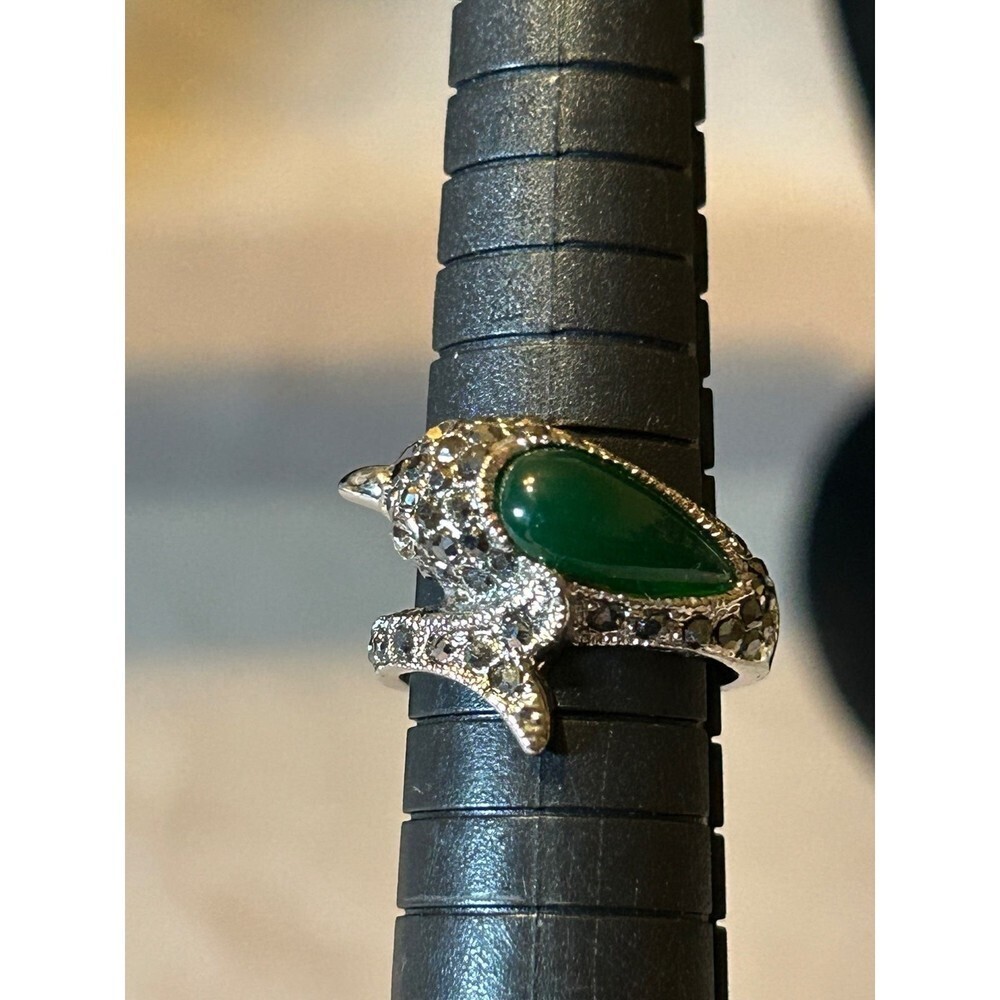 Silver Tone And Green Stone Dolphin Ring Size 6